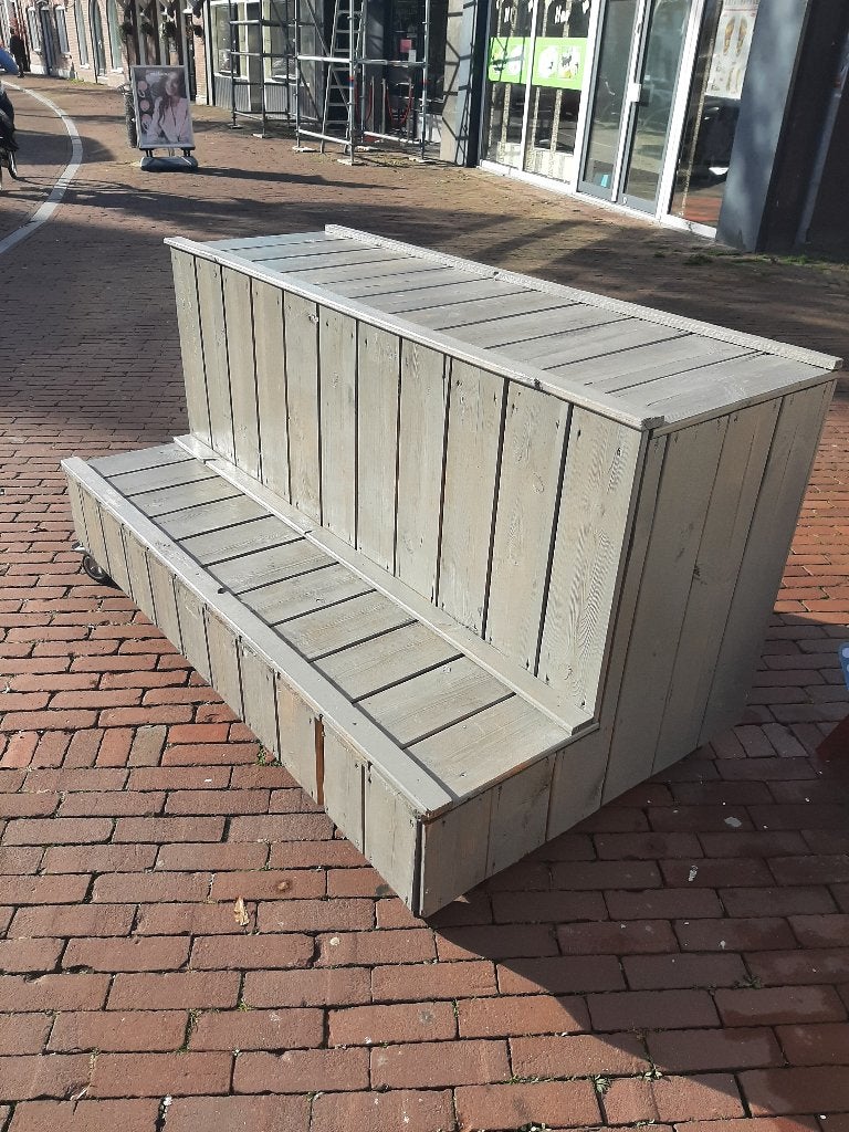 gratis kast voor presentatie, Ophalen, Gebruikt