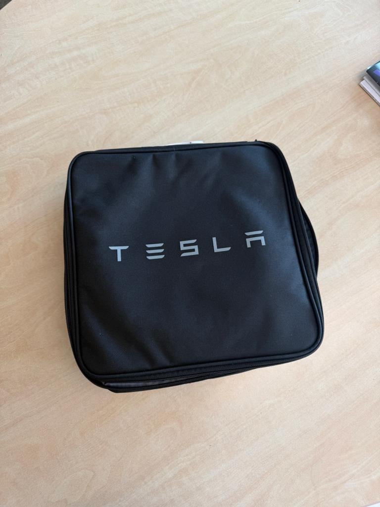 Nieuwe Tesla laadkabel 220v, Ophalen, Nieuw, Laadkabel