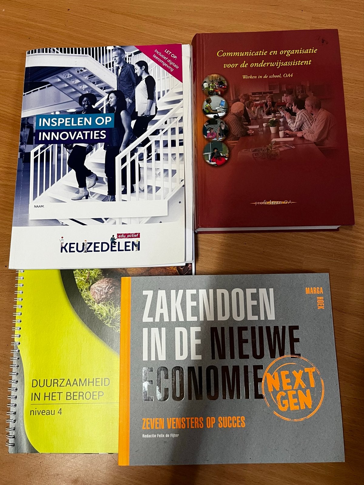 Boekenpakket Onderwijsassistent/Pedagogisch Medewerker, Boeken, Ophalen, Zo goed als nieuw, Overige niveaus, Overige vakken