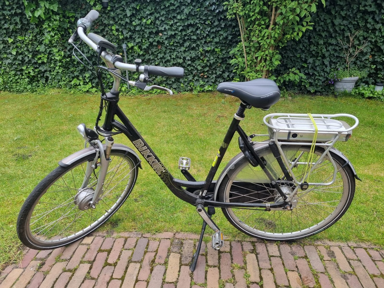 Bikkel Elektrische Fiets | E-bike | Lage Instap | Goede Accu, 47 tot 51 cm, Ophalen, Zo goed als nieuw, Overige merken