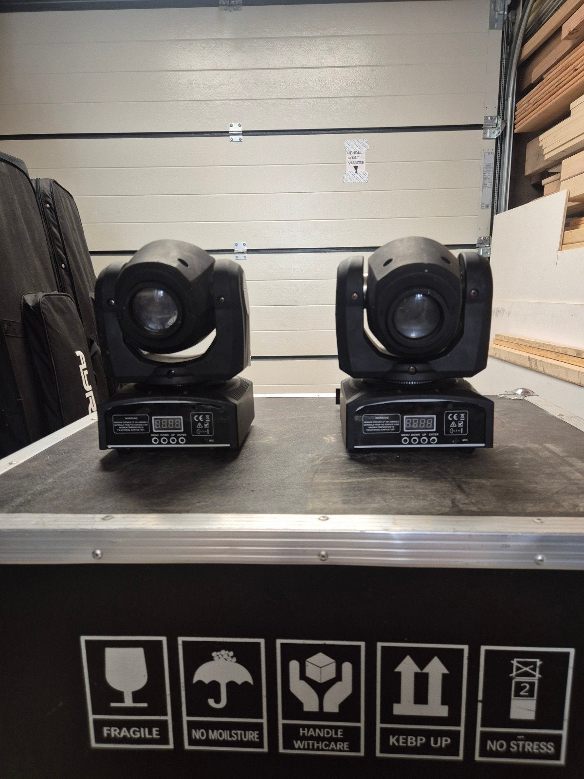 2x Moving Head Spot incl. beugels en kabels, Ophalen, Licht