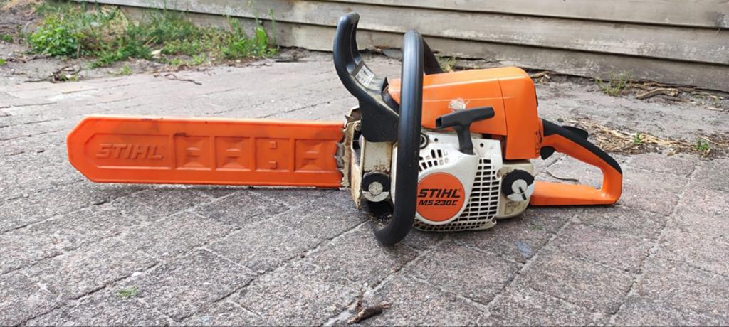 Stihl kettingzaag, Ophalen of Verzenden, 1200 watt of meer, Kettingzaag, 30 tot 70 mm