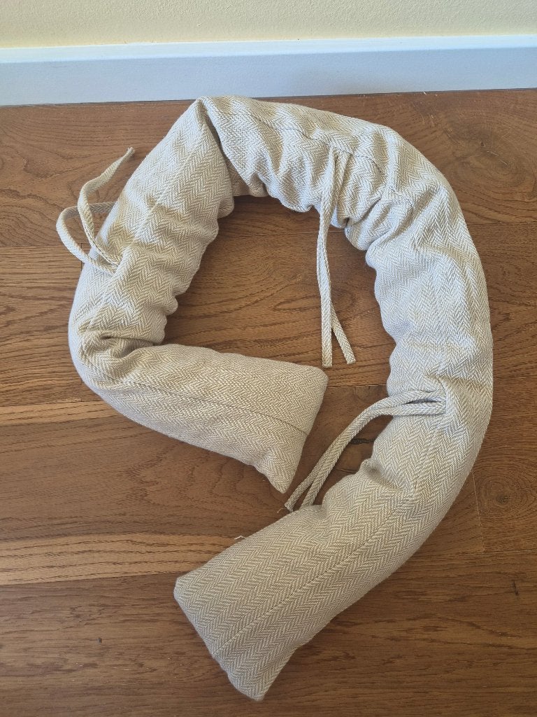 Tocht stopper deur of vensterbank, 110cm, Binnen, Beige, Ophalen of Verzenden, Zo goed als nieuw