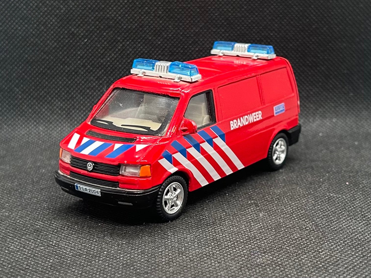 Hongwell Volkswagen Transporter T4 Brandweer 1:43, Verzenden, Zo goed als nieuw, Auto, Overige merken