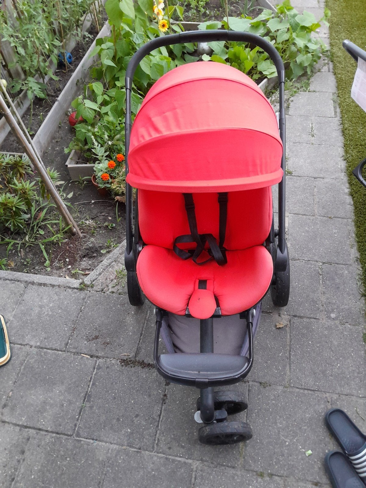 Quinny kinderwagen in rode kleur, Kinderen en Baby's, Buggy's, Ophalen, Gebruikt, Quinny, Zonnekap