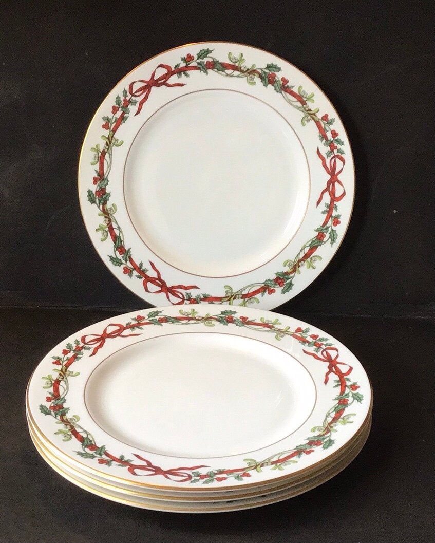 Royal Worcester “ Holly Ribbons “ serviesdelen 15 x, Klassiek, Ophalen of Verzenden, Zo goed als nieuw, Porselein