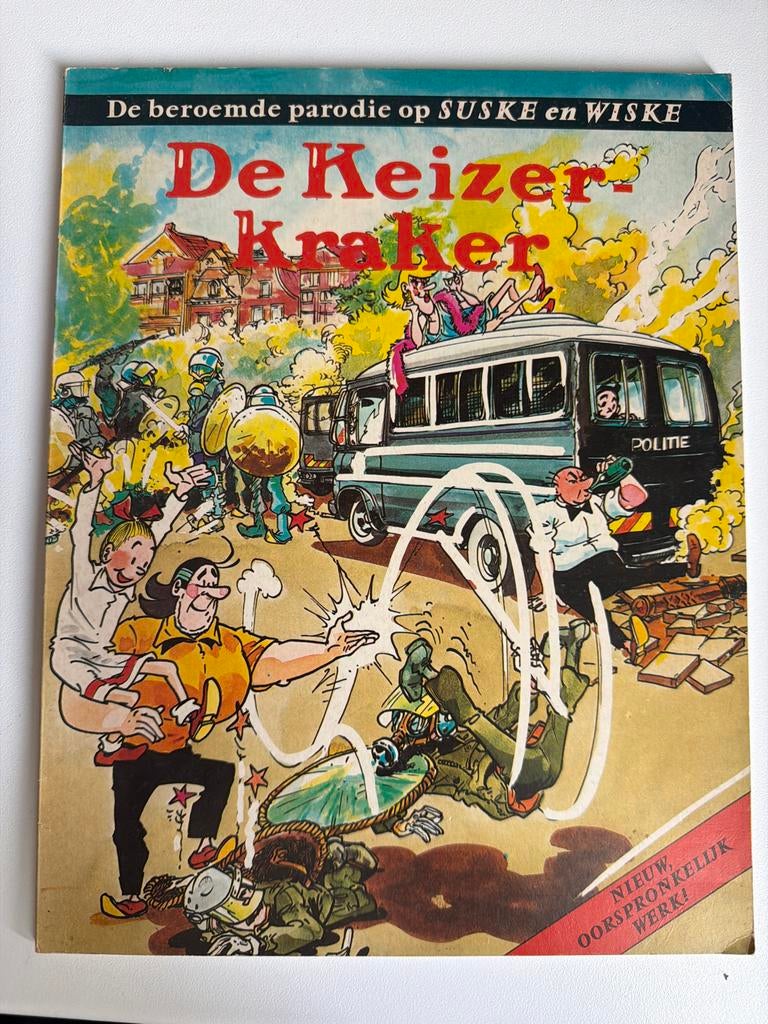 De Keizer Kraker - Parodie op Suske en Wiske, Eén stripboek, Ophalen of Verzenden, Gelezen