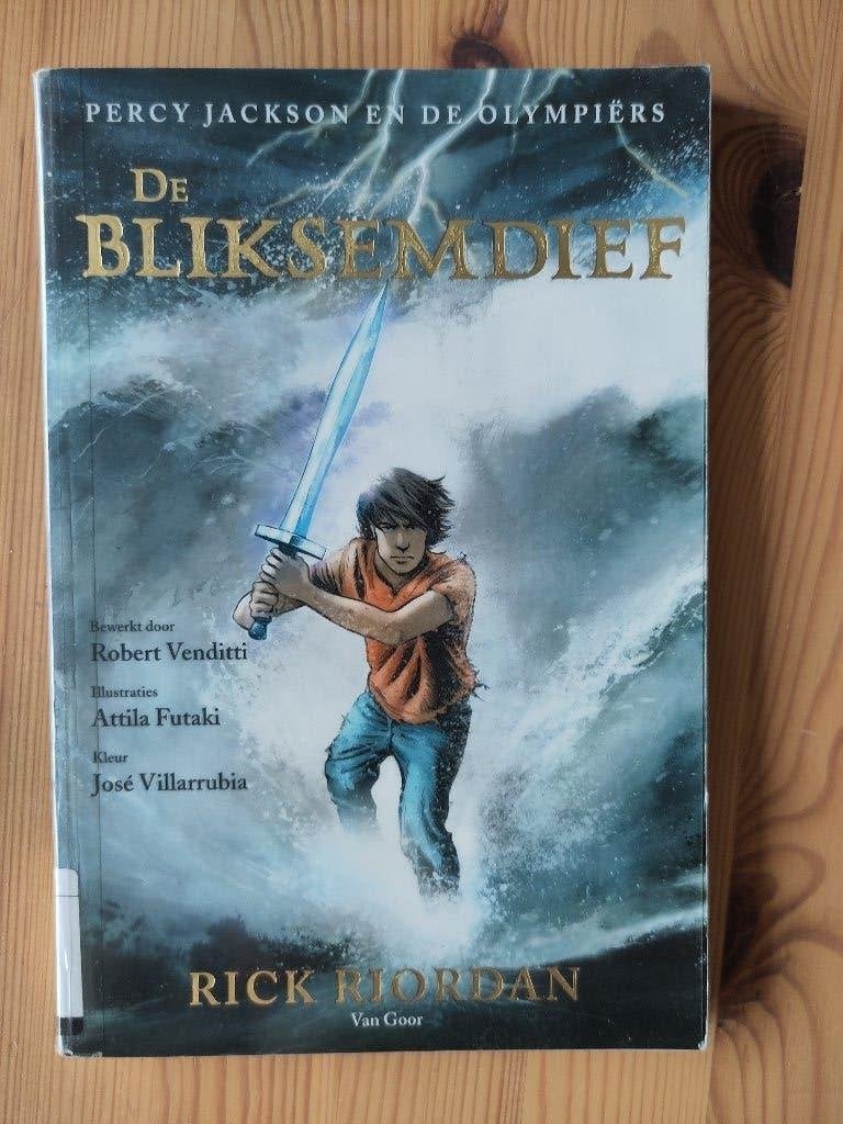 De Bliksemdief, graphic novel, Gelezen, Rick Riordan, Eén stripboek, Ophalen of Verzenden