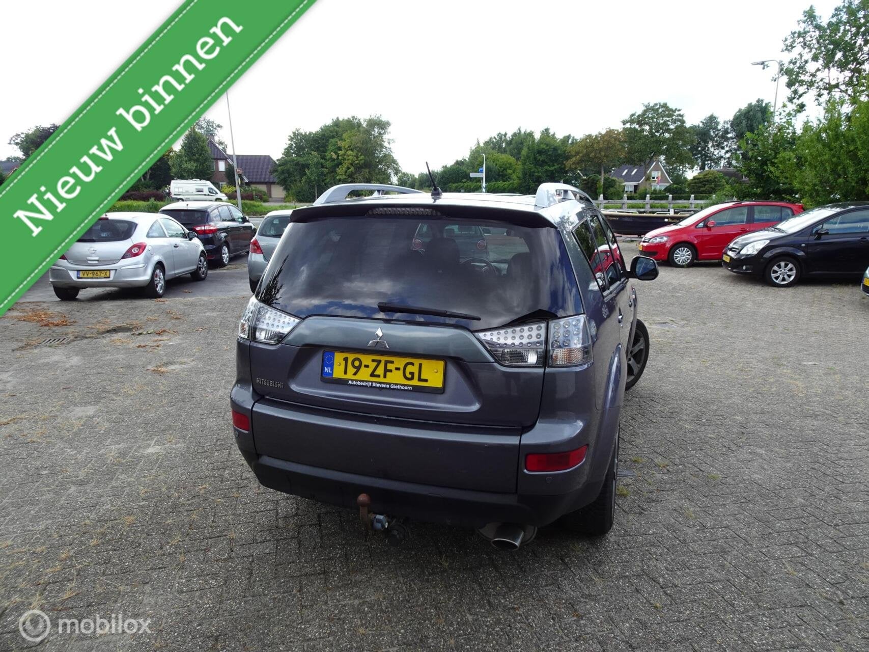 Mitsubishi Outlander 2.4 Intro Edition 2WD, Auto's, Mitsubishi, Voorwielaandrijving, Stof, Zwart, 4 cilinders