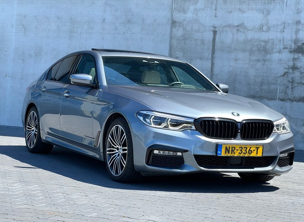 BMW 540i | High Executive | ACC | Soft Close | HUD | 360, Automaat, 2000 kg, 340 pk, 2998 cc