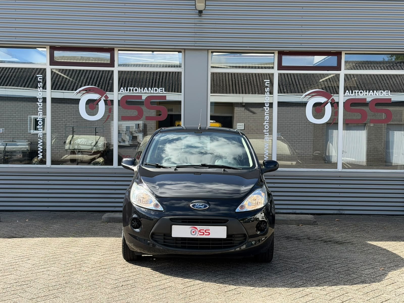 Ford Ka 1.2 Style start/stop | AIRCO NIEUWE APK | (bj 2014), Voorwielaandrijving, Gebruikt, 4 cilinders, 4 stoelen