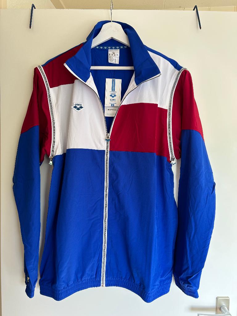 Arena sportjas maat L NIEUW, Kleding | Heren, Maat 52/54 (L), Fitness, Blauw, Nieuw