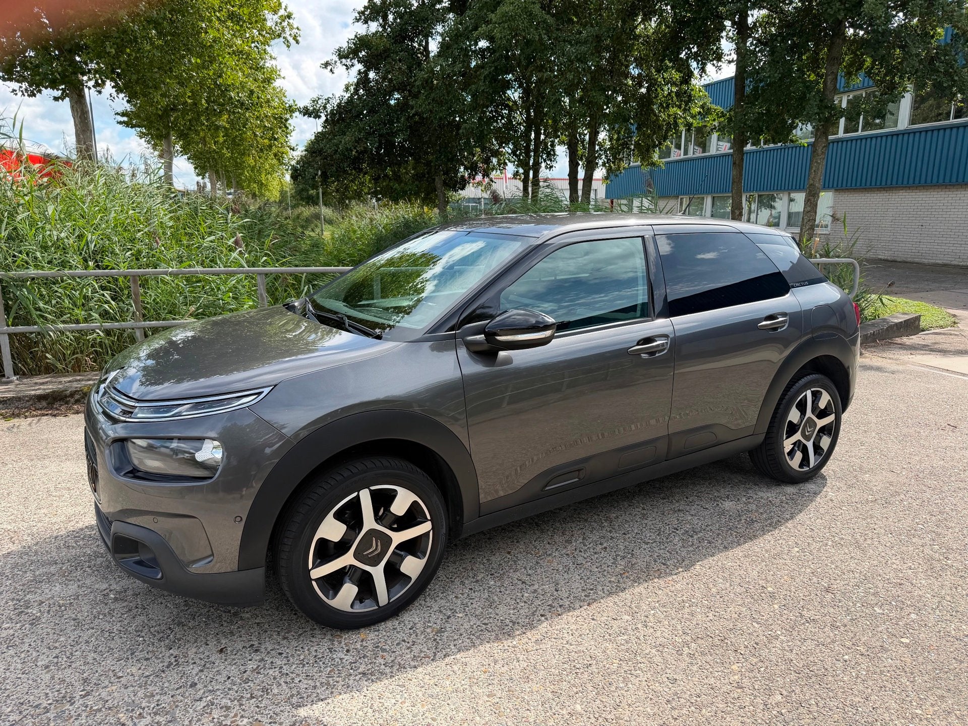 Citroen C4 Cactus 1.2 PureTech Shine Plus!2021!Camera!LM.vel, Auto's, Voorwielaandrijving, Gebruikt, Euro 6, 49 €/maand