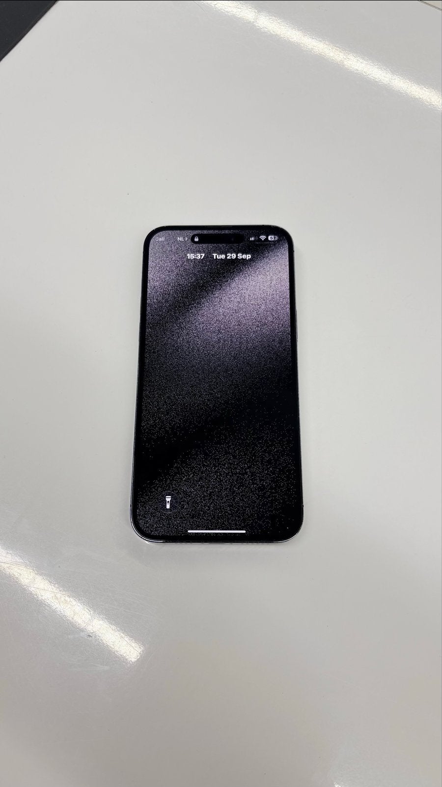 Foto 2 van iPhone 14 Pro Max 128GB Paars - Batterij 82%