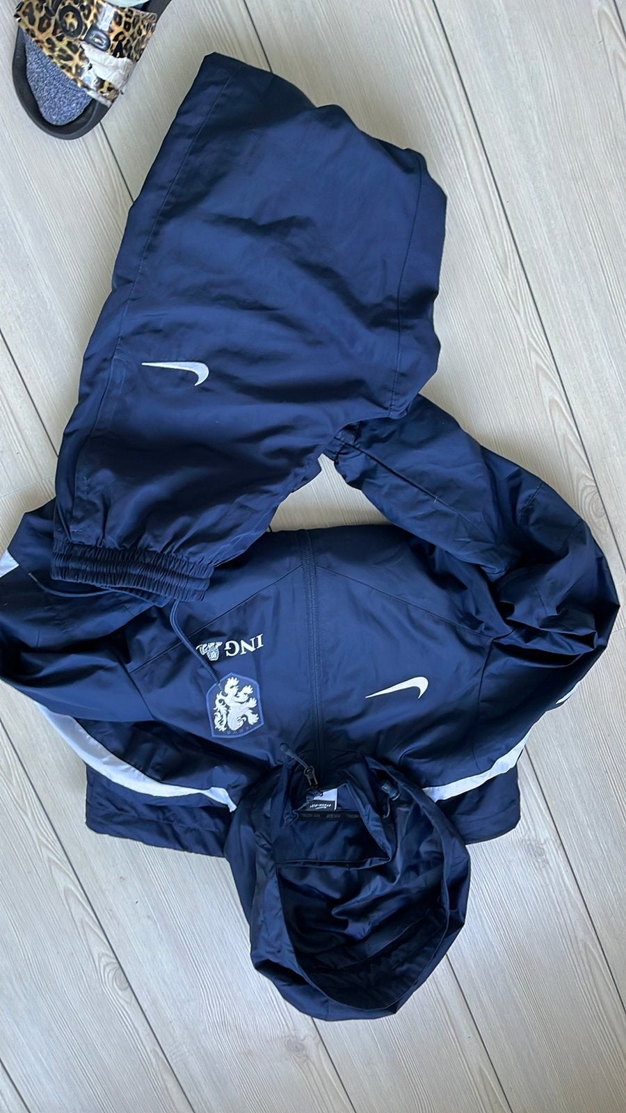Nike trainingspak dames s xs 170 176 xs hummel trainingspak, Kinderen en Baby's, Ophalen of Verzenden, Gebruikt, Jongen of Meisje