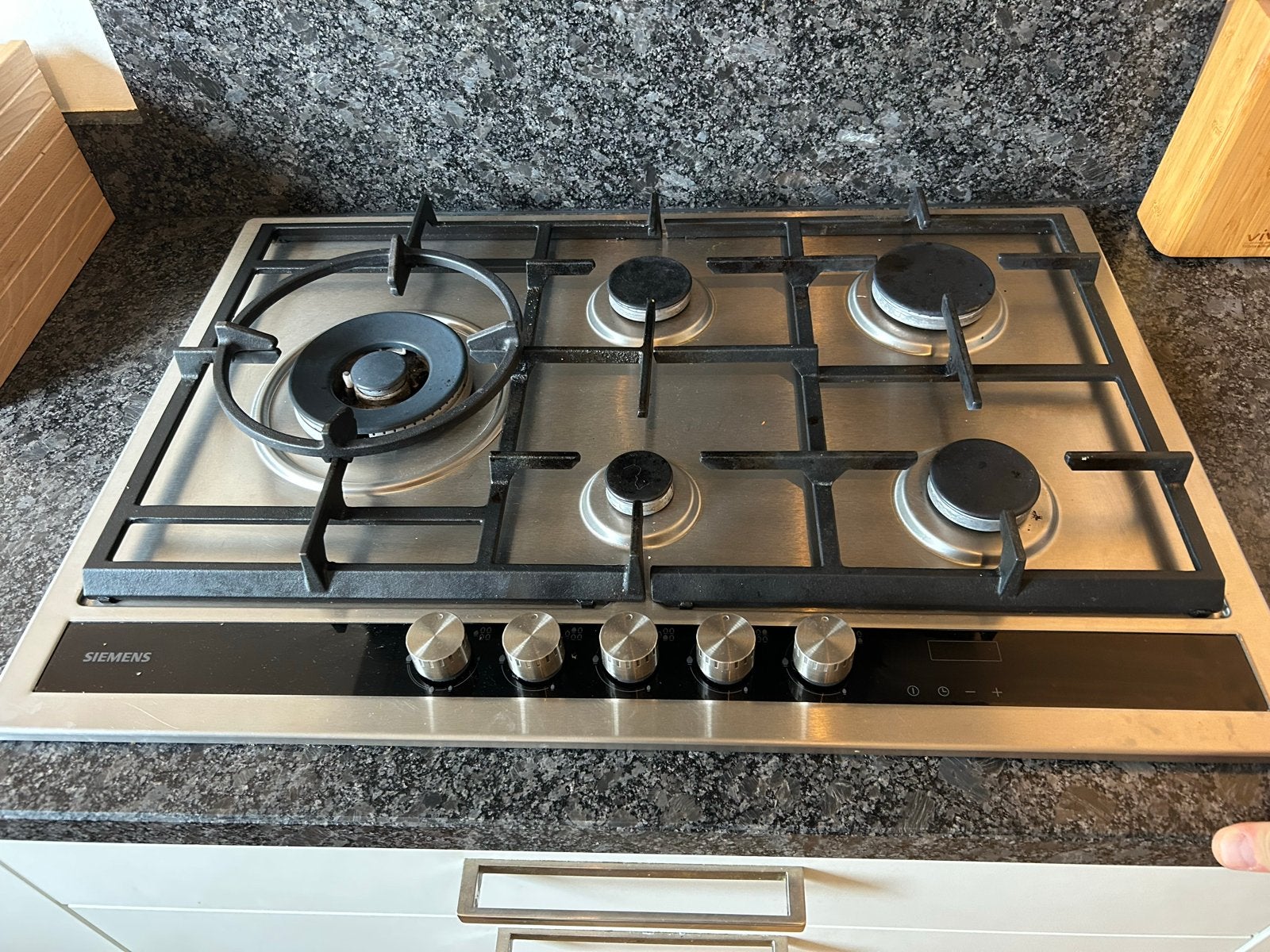 Siemens gasfornuis 5 pitten, incl. wokbrander, 60 cm of meer, Ophalen of Verzenden, Zo goed als nieuw, Inbouw