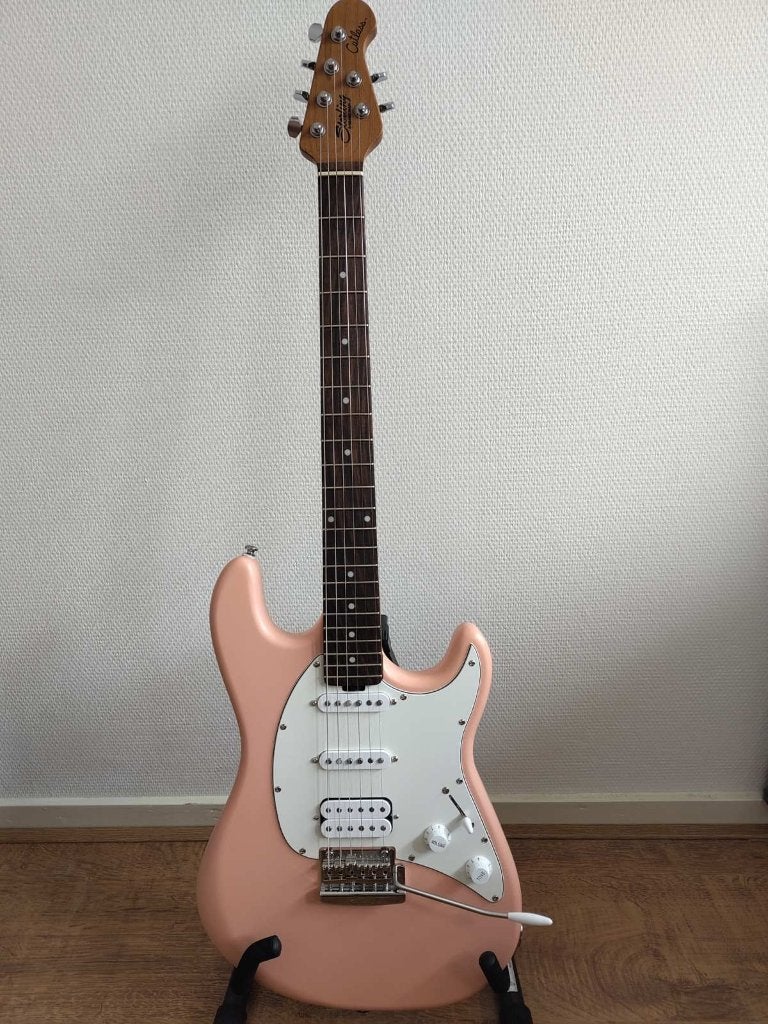 Sterling by Music Man Cutlass CT50 HSS Pueblo Pink Satin, Ophalen, Zo goed als nieuw, Solid body, Overige merken
