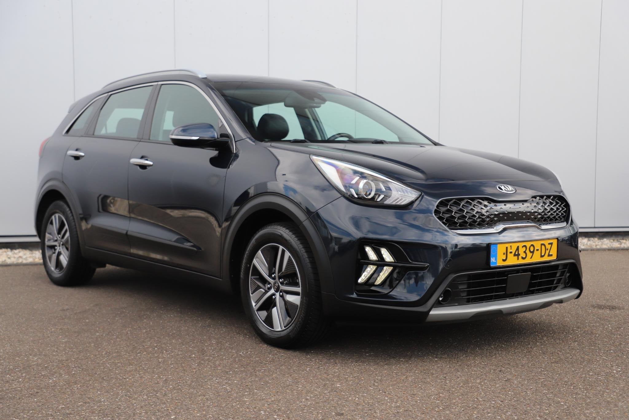 Kia Niro 1.6 GDi Hybrid DynamicLine Automaat Navigatie Achte, Auto's, Kia, Gebruikt, Euro 6, Blauw, Leder en Stof