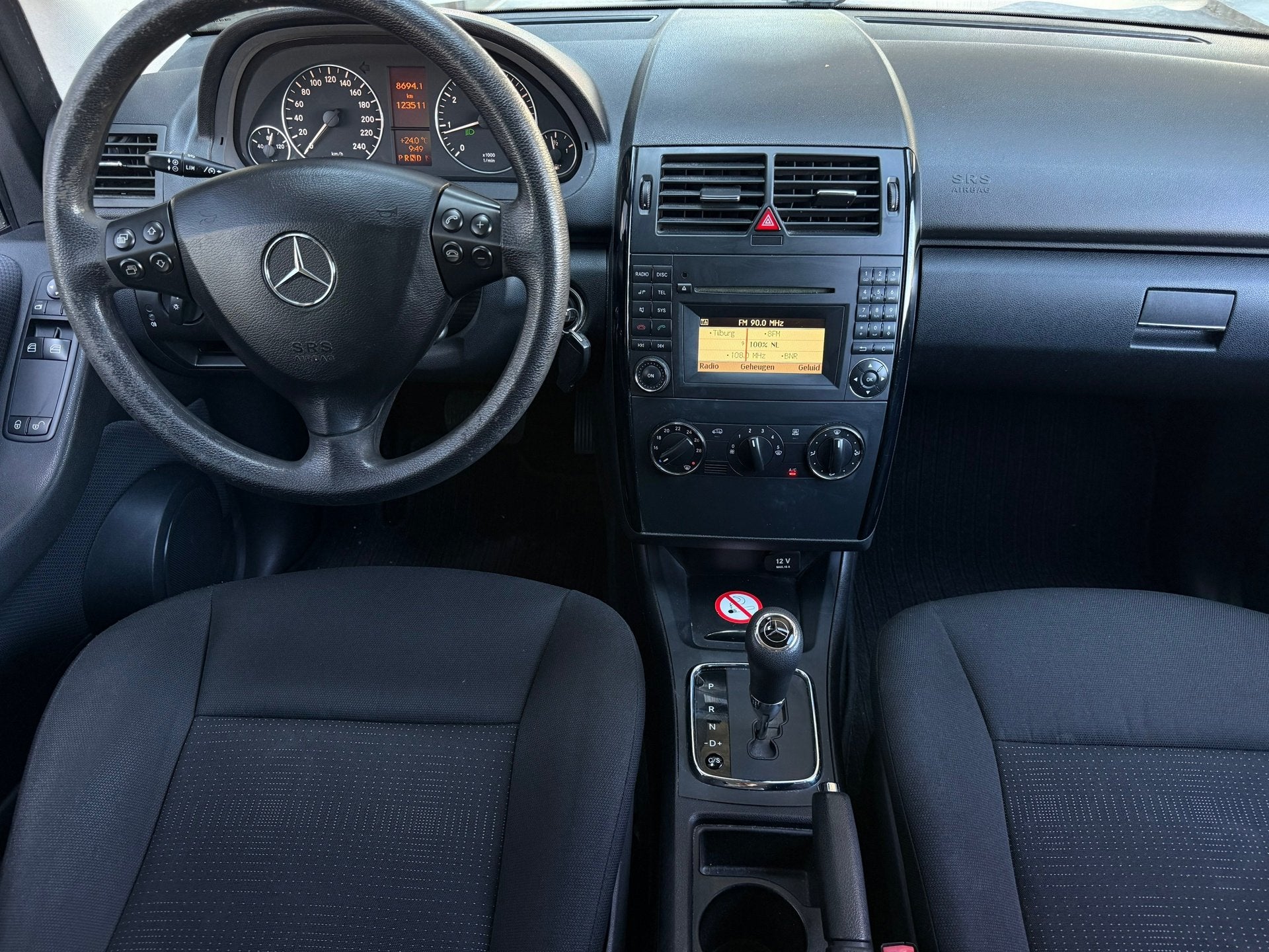 Mercedes-Benz A-klasse 160 2e EIG | AUTOMAAT | AIRCO | CRUIS, Auto's, Mercedes-Benz, Euro 5, Zwart, Origineel Nederlands, 1000 kg