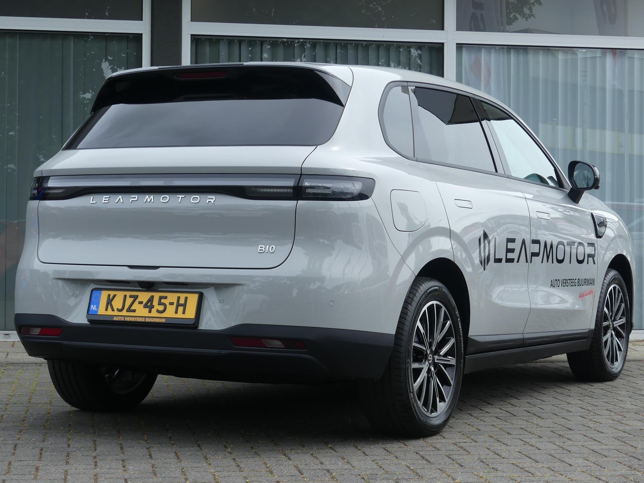 Leapmotor B10 Design ProMax 67.1 kWh 218PK Automaat Navigati, 12 maanden, Achterwielaandrijving, 750 kg, Automatische klimaatregeling