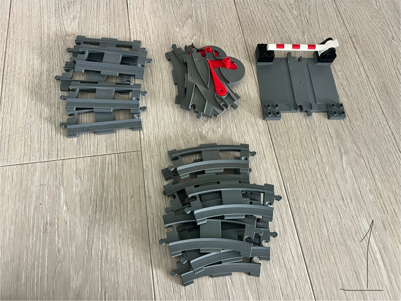 Nr 5 LEGO Duplo 10506 Treinset Rails en Overweg, Ophalen of Verzenden, Gebruikt, Complete set, Duplo