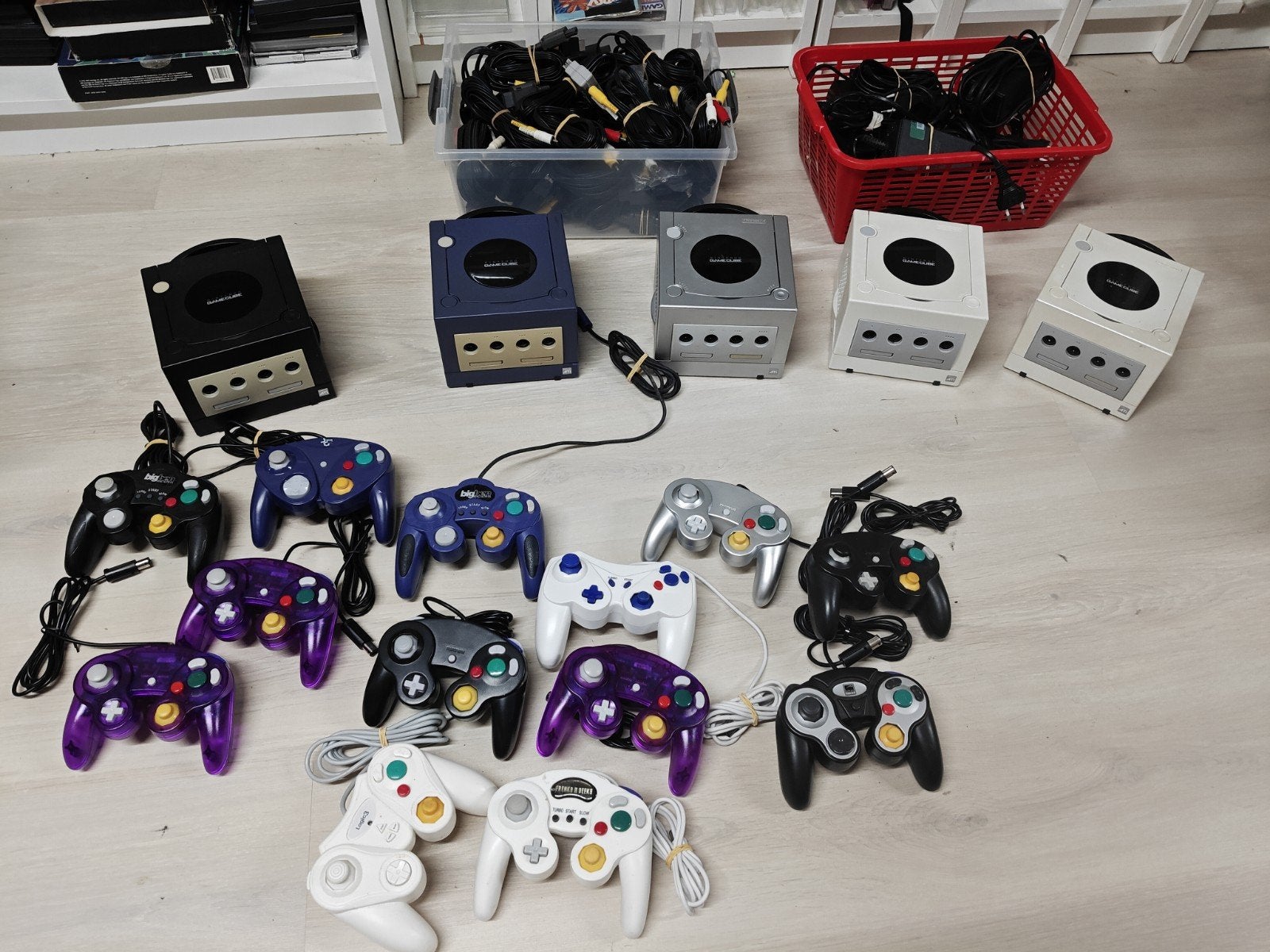 Gamecube set console + controller, Nintendo, Gebruikt, Overige kleuren, Met 3 controllers of meer