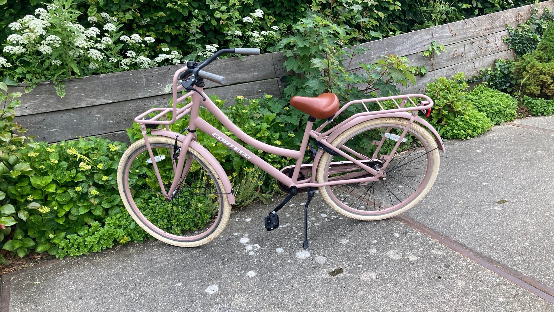 Meisjesfiets, Ophalen of Verzenden, Zo goed als nieuw, 26 inch of meer