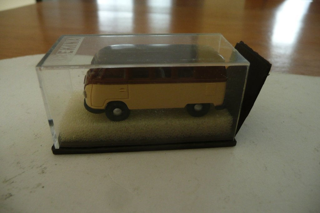 Brekina Volkswagen T1 VW T1 bruin / beige, Hobby en Vrije tijd, Ophalen of Verzenden, Zo goed als nieuw, Bus of Vrachtwagen, Brekina