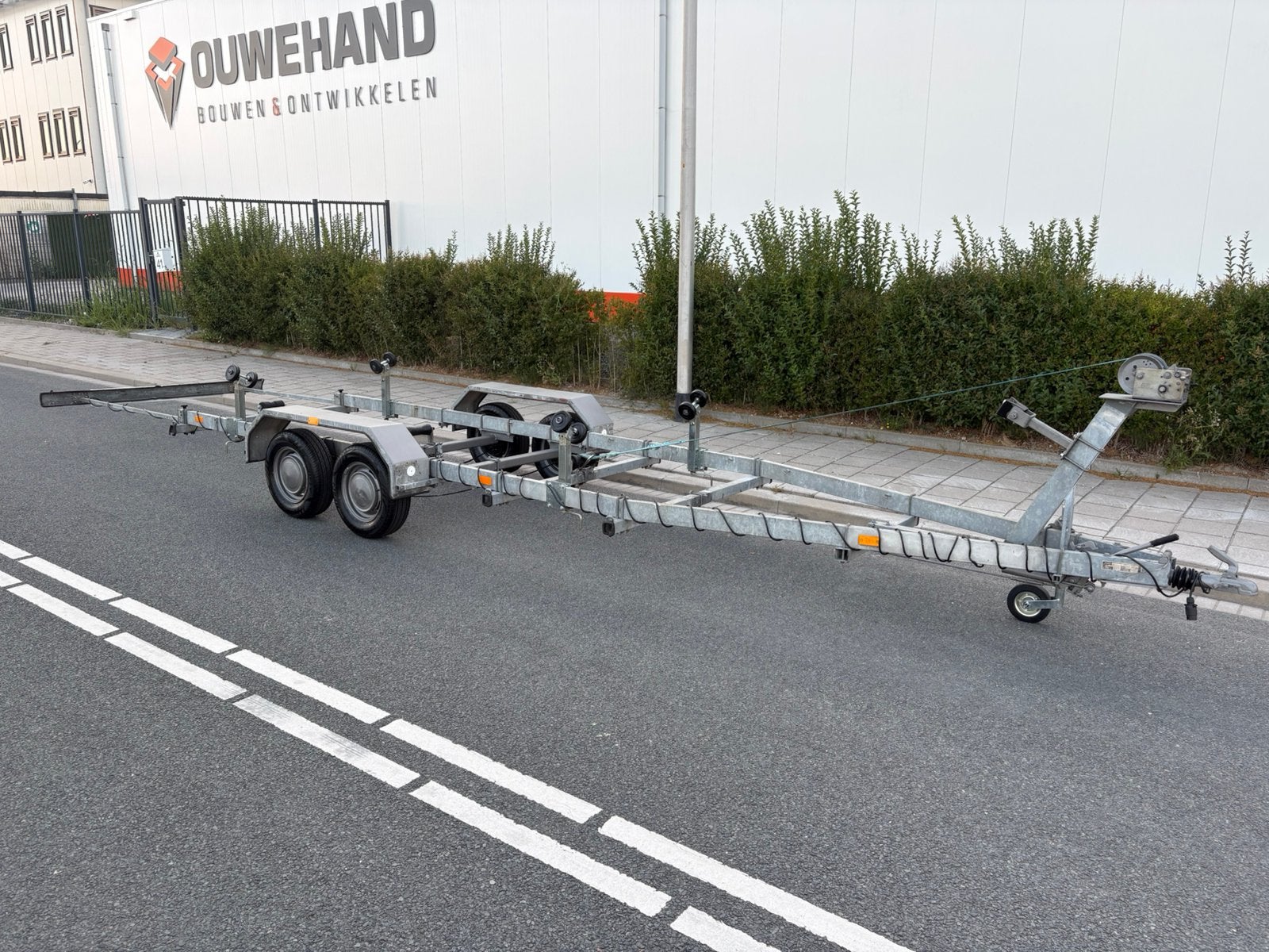 Boot trailer dubbelasser tandemasser motorboot rib sloep 8M., Watersport en Boten, Boottrailers, Ophalen, Gebruikt, 1500 tot 3000 kg