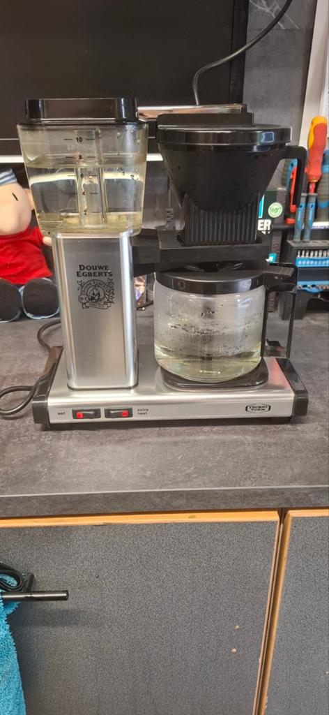 Douwe Egberts Technivorm Moccamaster Koffiezetapparaat, Ophalen, Afneembaar waterreservoir, Gebruikt, 10 kopjes of meer