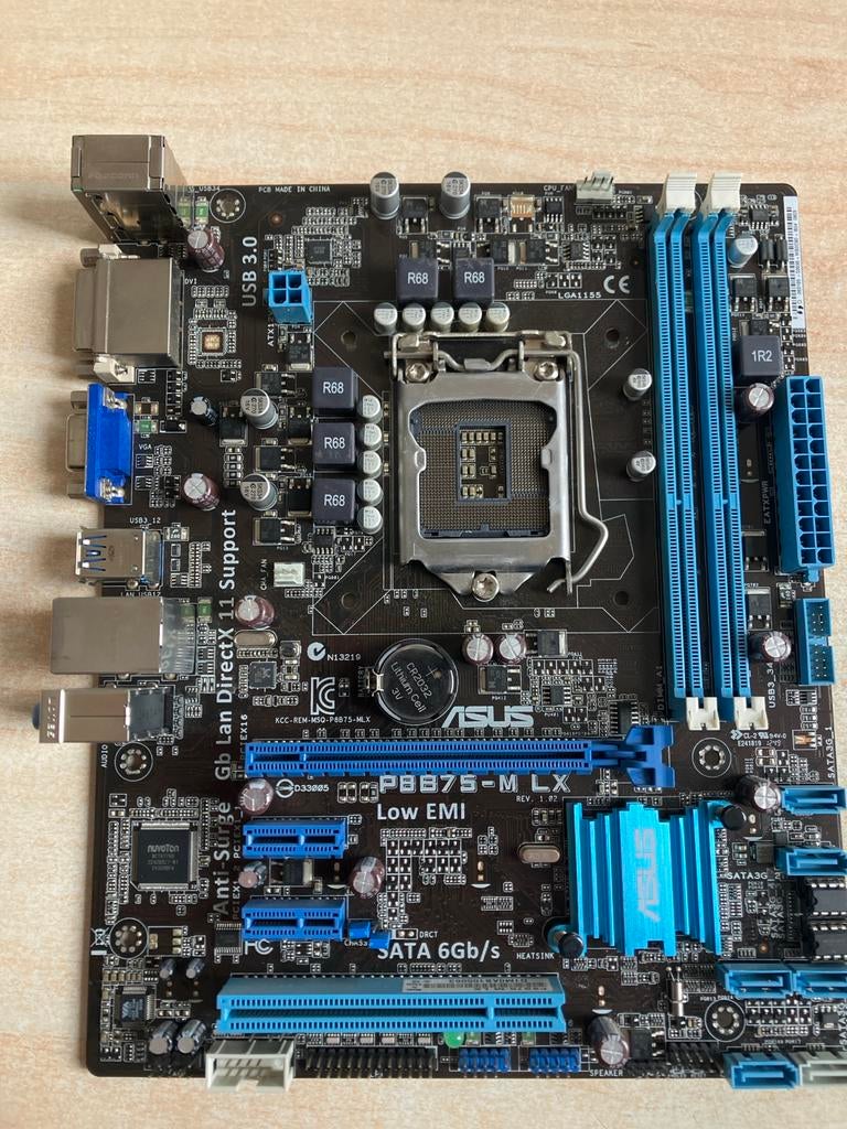ASUS P8B75-M LX socket 1155 Moederbord - DDR3, USB 3.0, Computers en Software, Moederborden, Gebruikt, Verzenden, DDR3, Micro-ATX