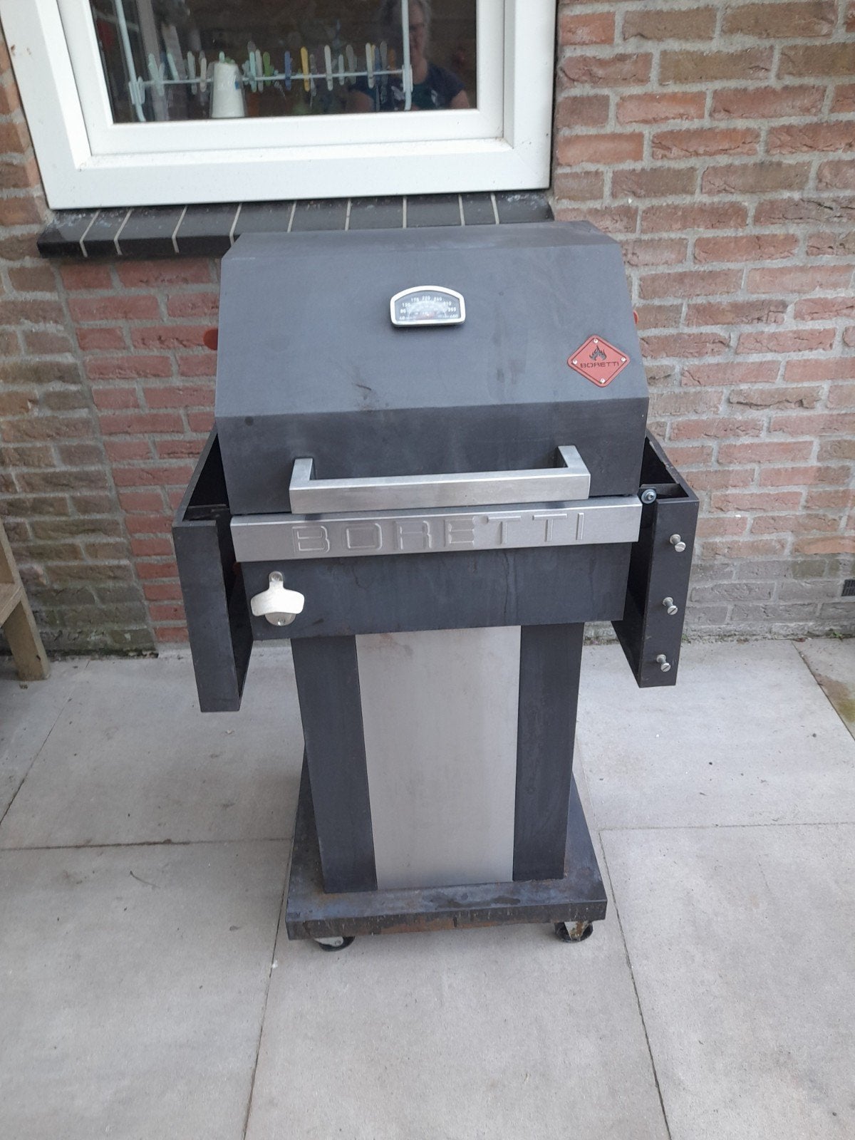 Boretti Bbq, Ophalen, Zo goed als nieuw