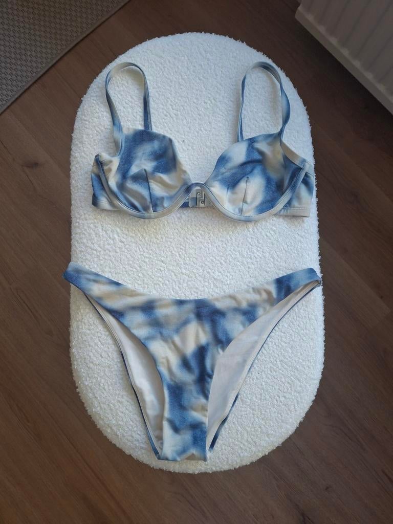 Hunkemöller Bikini 80C/M met glitters - wit blauw, Blauw, Ophalen of Verzenden, Zo goed als nieuw, Bikini
