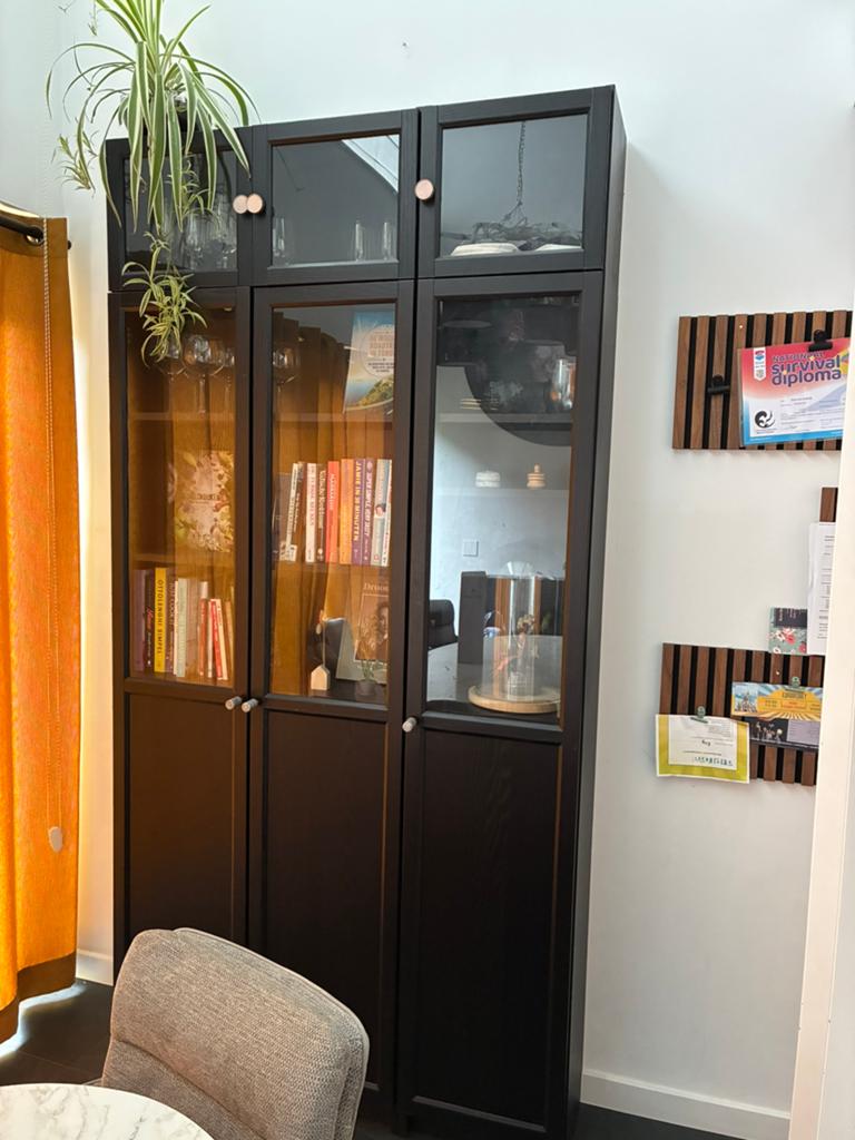 Mooie zwarte billy ikea wandkast., Ophalen, 100 tot 150 cm, 200 cm of meer, Zo goed als nieuw