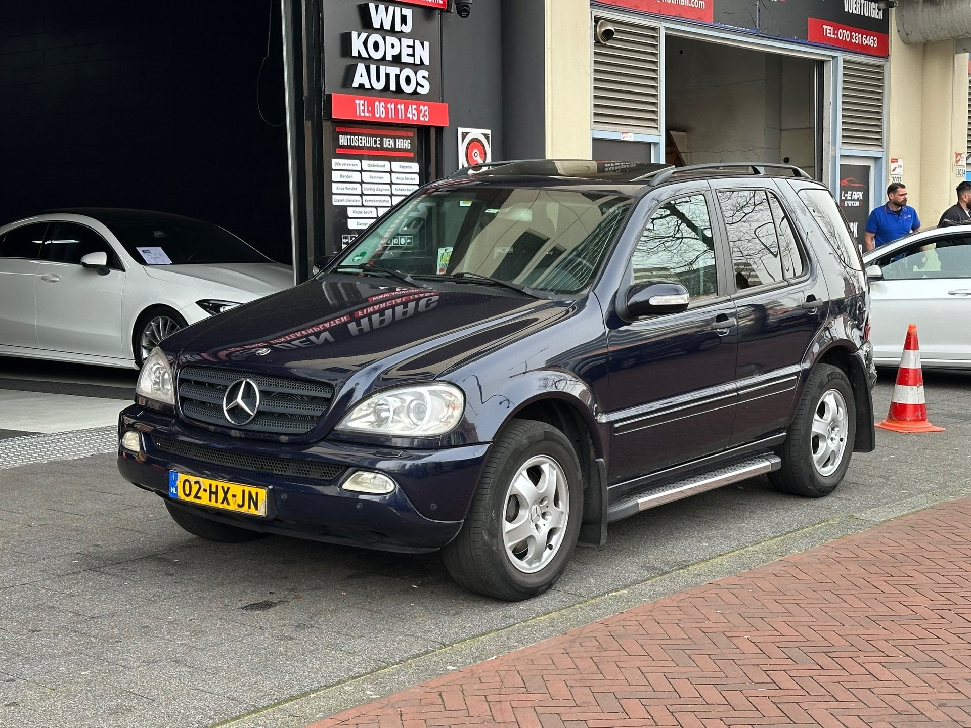 Mercedes-Benz M-klasse 320 Aut Leer Clima PDC Schuifdak, Automatische klimaatregeling, Gebruikt, Bedrijf, Vierwielaandrijving