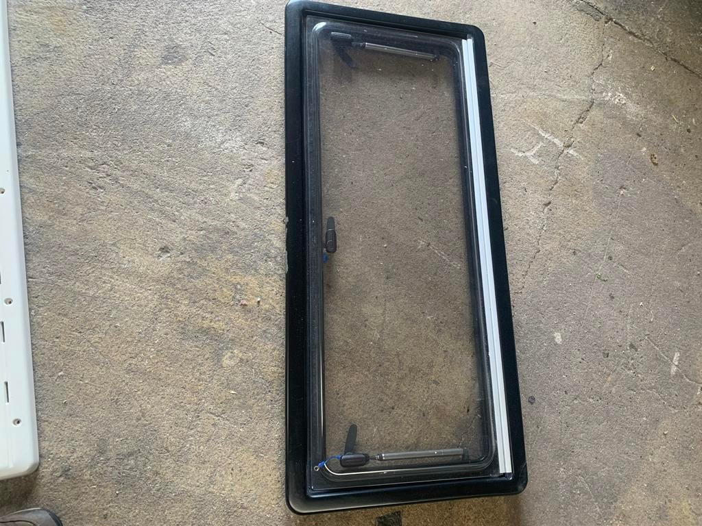 Dometic Seitz S4 Klapraam 45x100cm - Zo goed als nieuw, Ophalen of Verzenden, Zo goed als nieuw