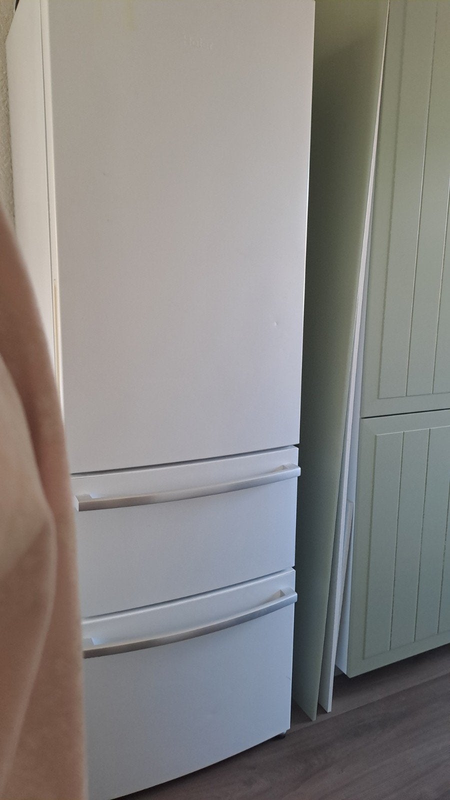 Haier Koelkast, Ophalen, Gebruikt, 200 liter of meer, Met aparte vriezer