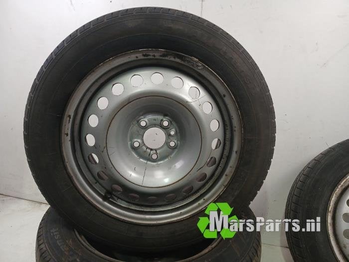 Velgen set + banden van een Opel Combo, Auto-onderdelen, Gebruikt, -, -, Ophalen of Verzenden