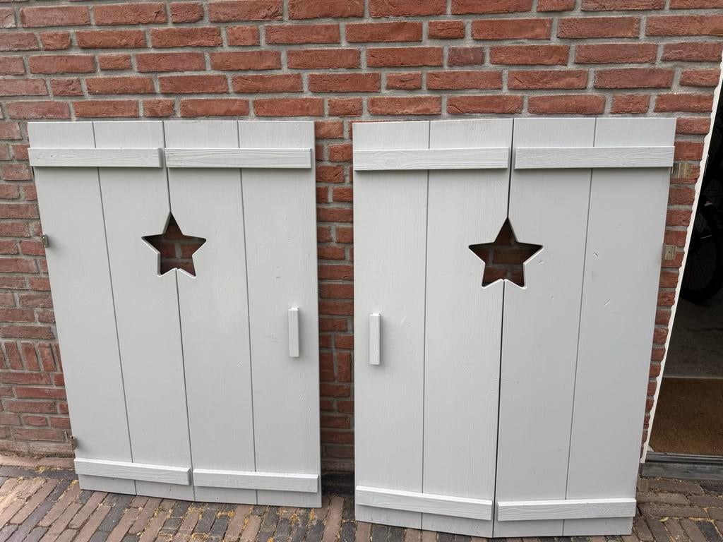 Twee grijze deuren van bedstee Stoer Tom van Lief met Ster, Ophalen, Gebruikt, Eenpersoons, Overige maten