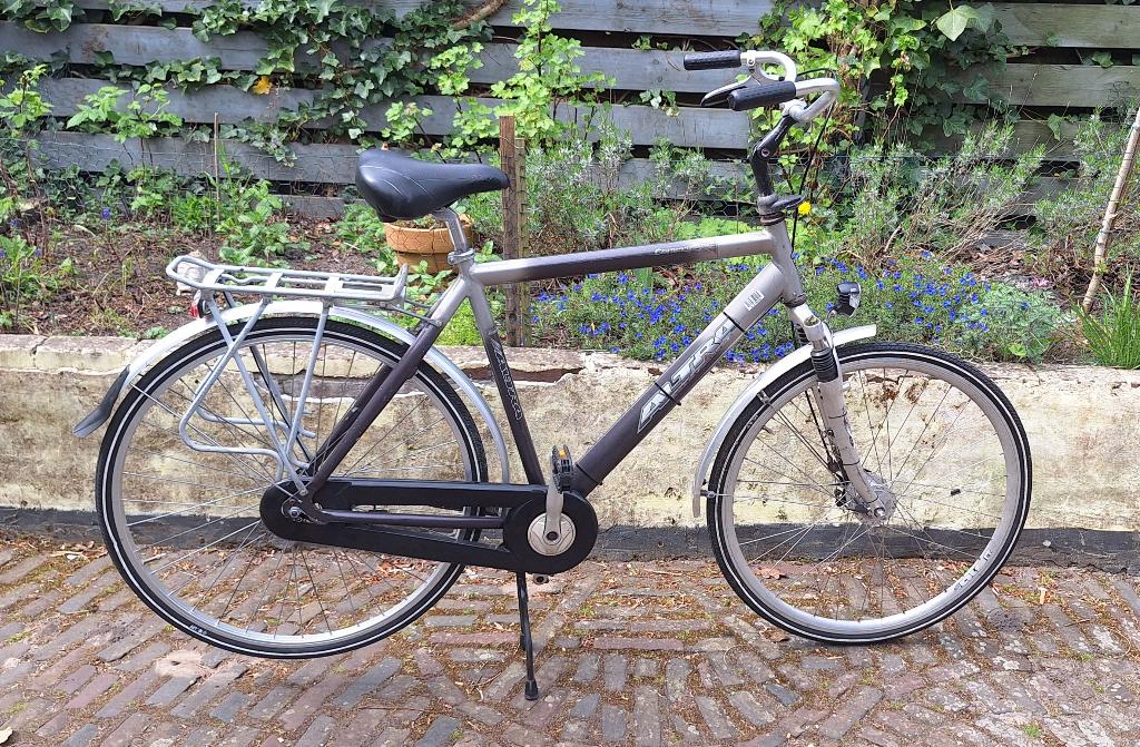 Altra herenfiets 28inch, terugtraprem en handrem, Gebruikt, 57 tot 61 cm, Trommelrem, Ophalen