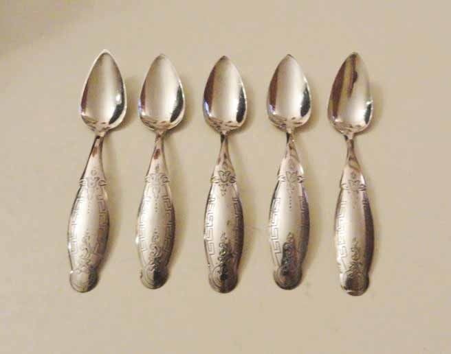 Lepeltjes zilver Biedermeier, Ophalen of Verzenden, Zo goed als nieuw, Metaal, Bestek