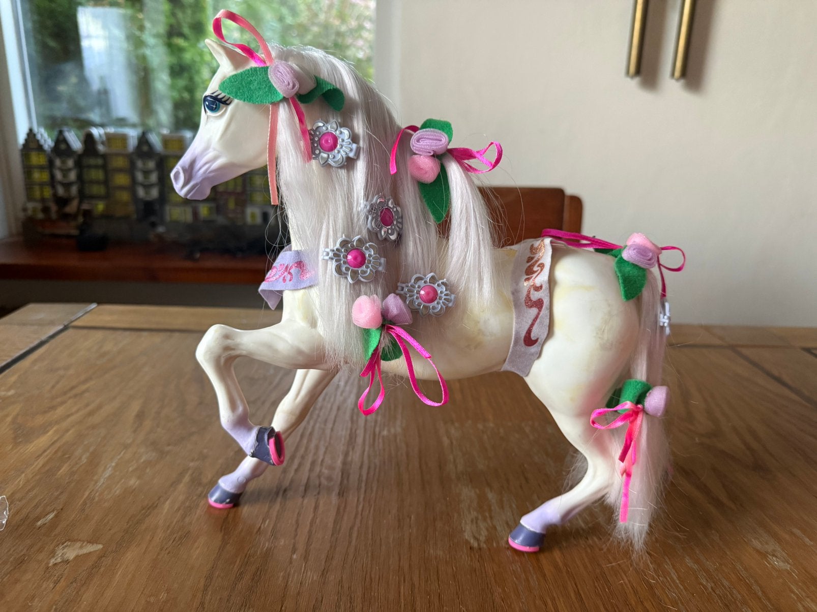 Barbie Diva Rosebud wit paard 1992, Kinderen en Baby's, Ophalen of Verzenden, Gebruikt, Barbie