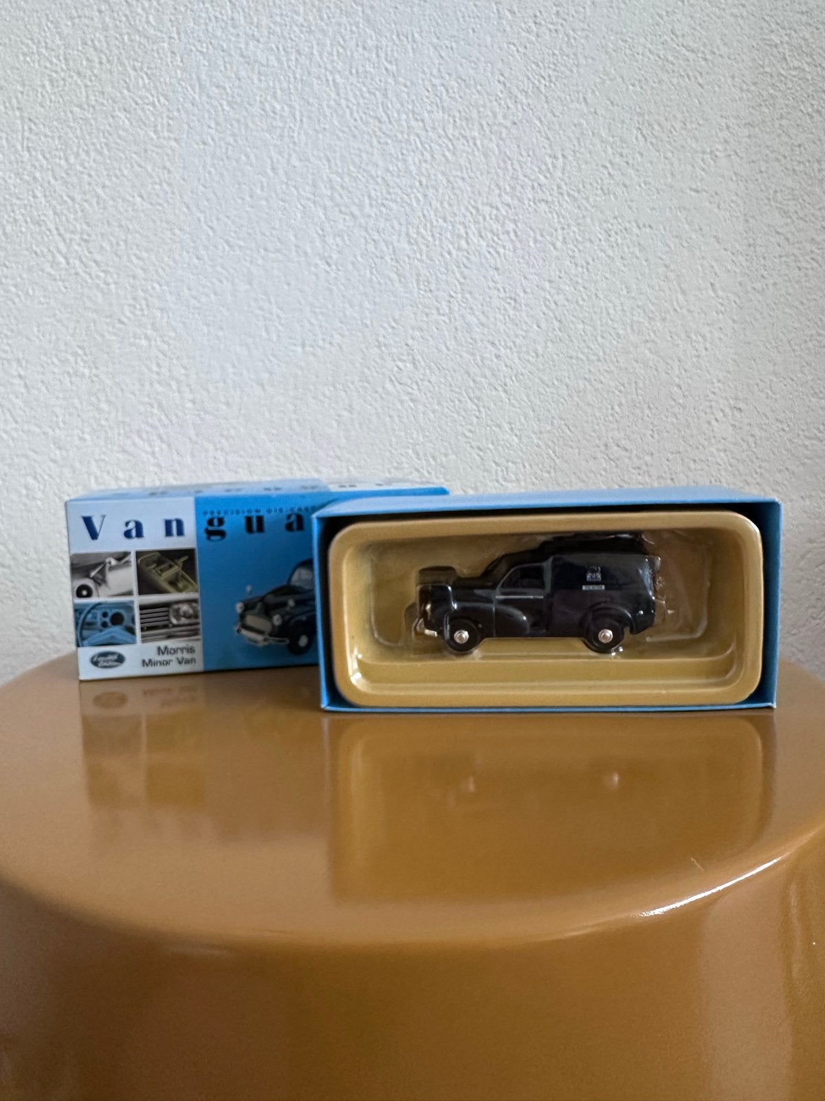 Vanguards Morris Minor Van - Limited Edition, Ophalen of Verzenden, Nieuw, Auto, Vanguards