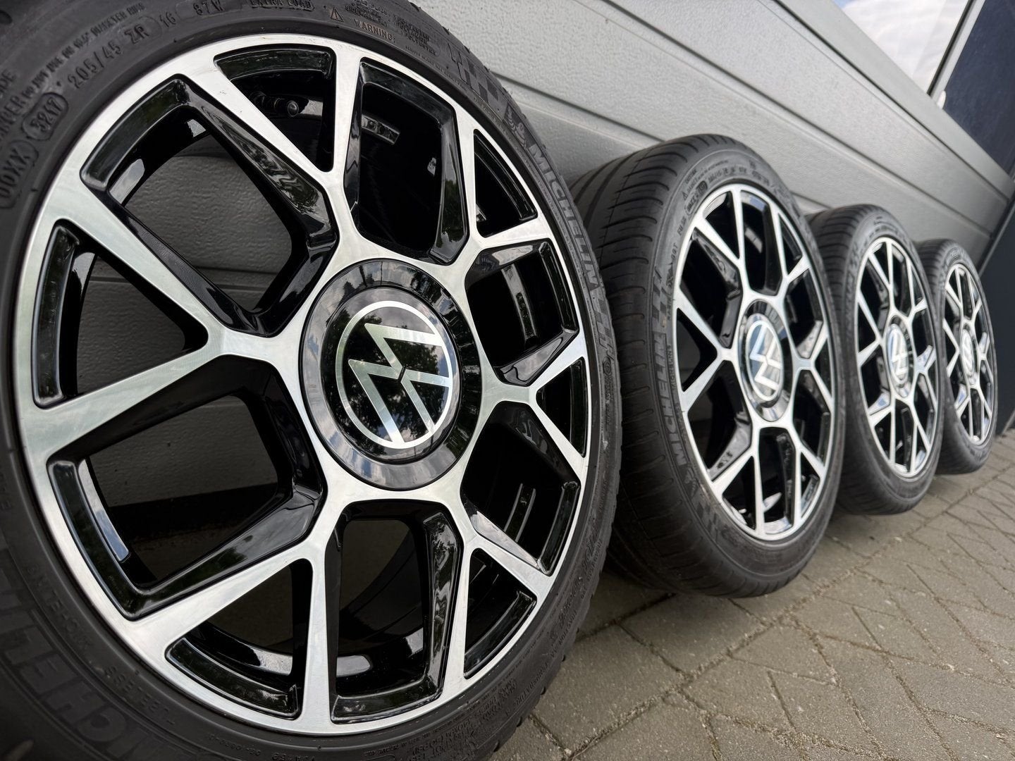 16 " Citigo Mii Volkswagen Up e-Up GTI velgen zomerbanden, Gebruikt, -, Banden en Velgen, Zomerbanden
