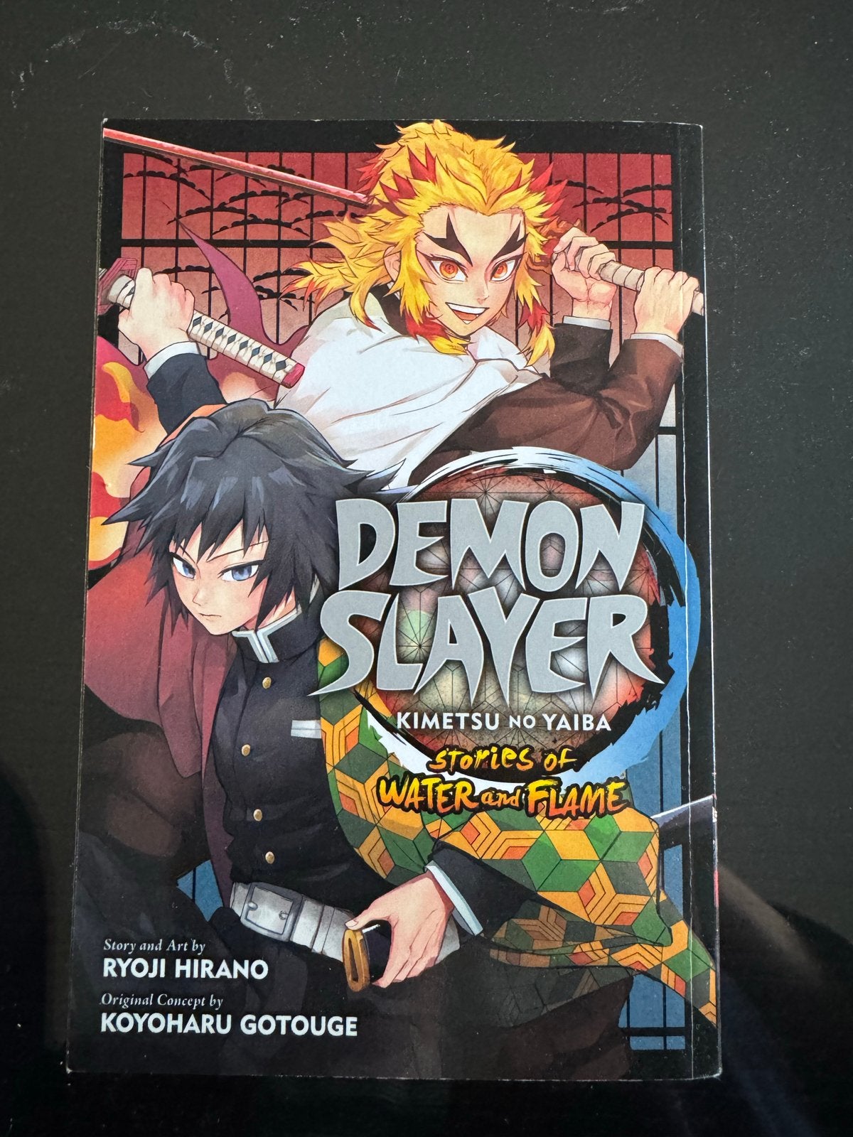 Demon Slayer: Stories of Water and Flame - Manga, Boeken, Eén stripboek, Ophalen of Verzenden, Zo goed als nieuw