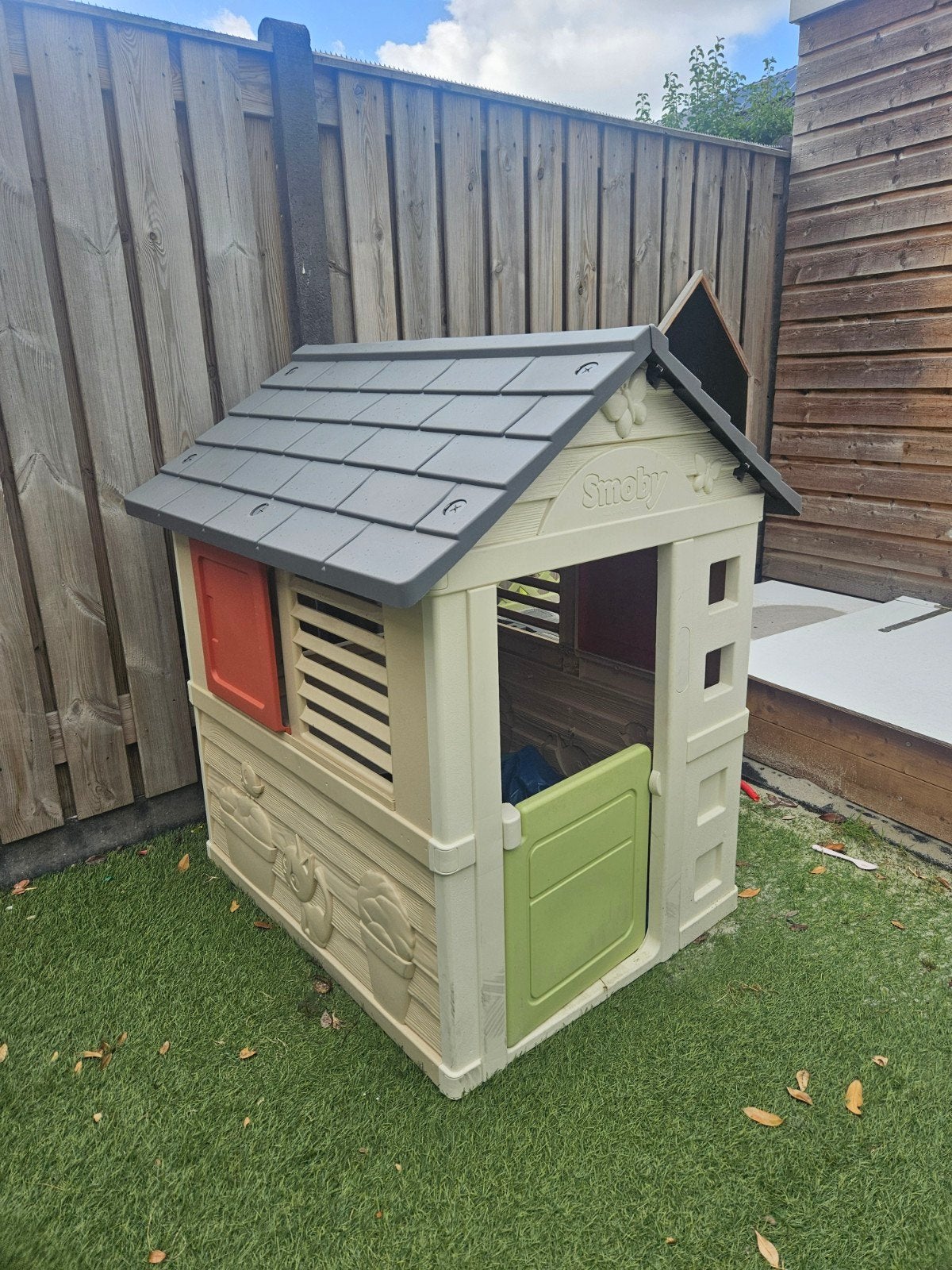 Smoby speelhuisje, Kinderen en Baby's, Speelgoed | Buiten | Speelhuisjes, Ophalen, Gebruikt, Kunststof