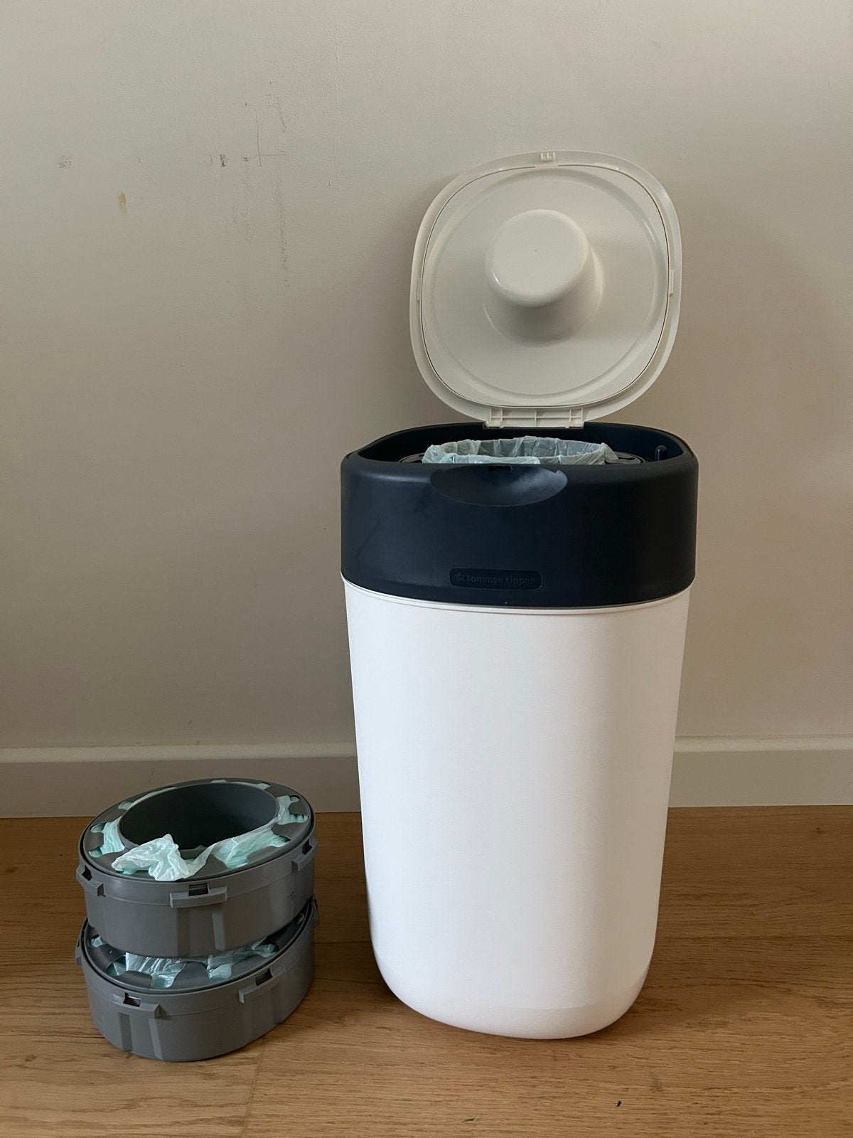 Tommee Tippee Luieremmer met navulcassettes, Ophalen of Verzenden, Zo goed als nieuw
