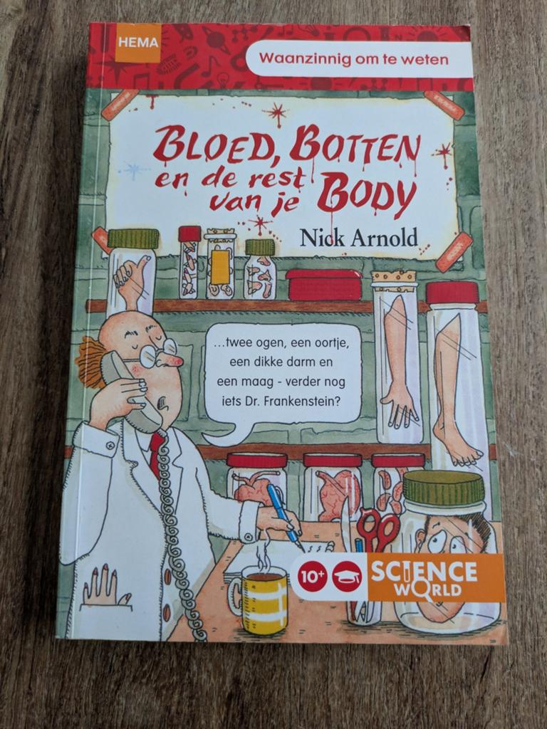 Bloed, Botten en de Rest van je Body - Nick Arnold (Hema), Ophalen of Verzenden, Nick Arnold, Non-fictie