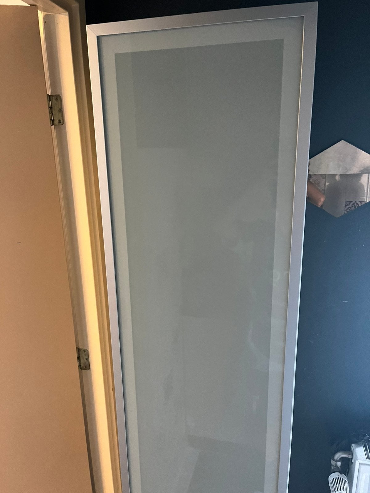 Nette kast, 75 tot 150 cm, Raamkozijn, Ophalen of Verzenden, Zo goed als nieuw