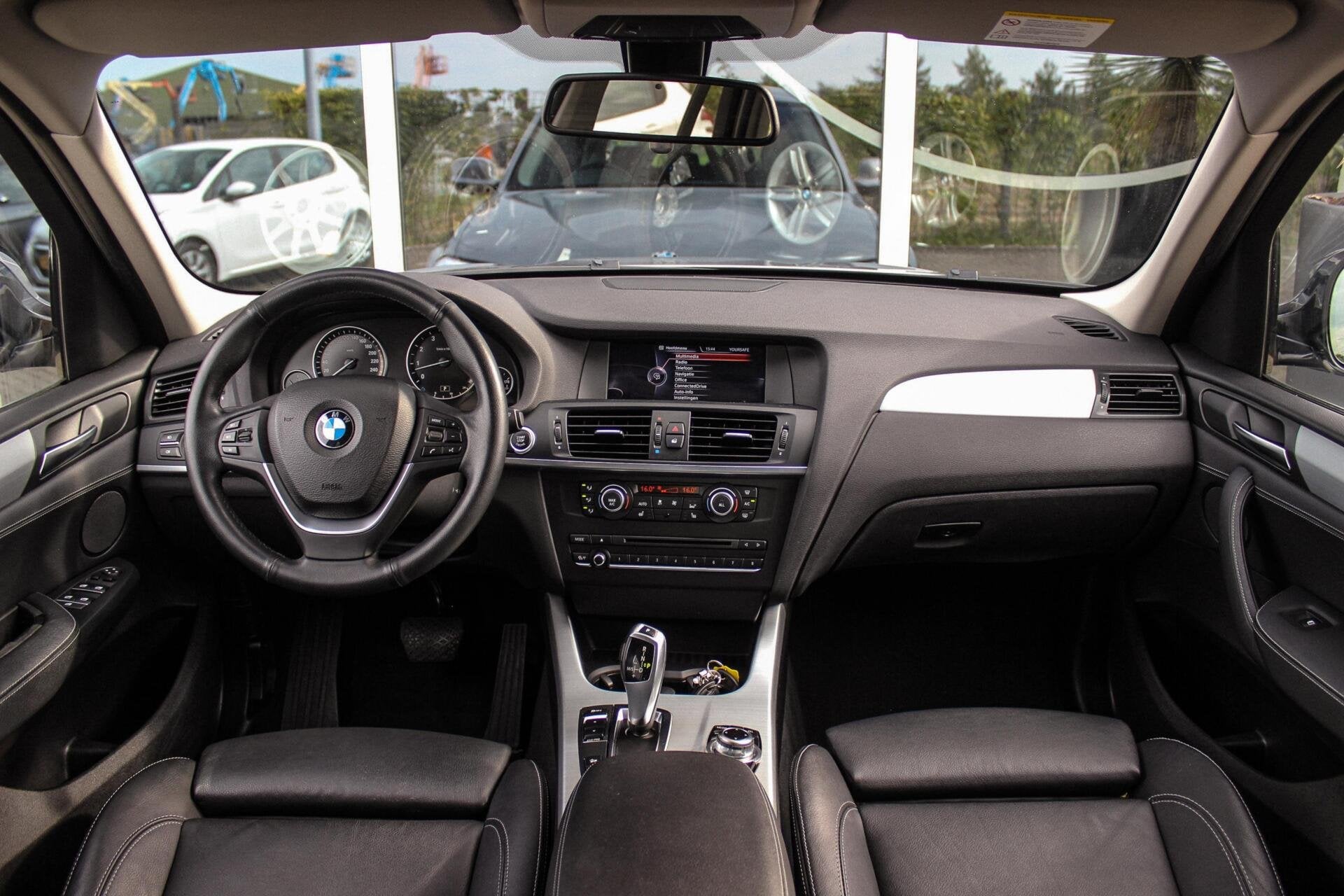 BMW X3 xDrive35i High Executive | Dealer onderhouden | 2e ei, Automaat, Gebruikt, Zwart, Bedrijf